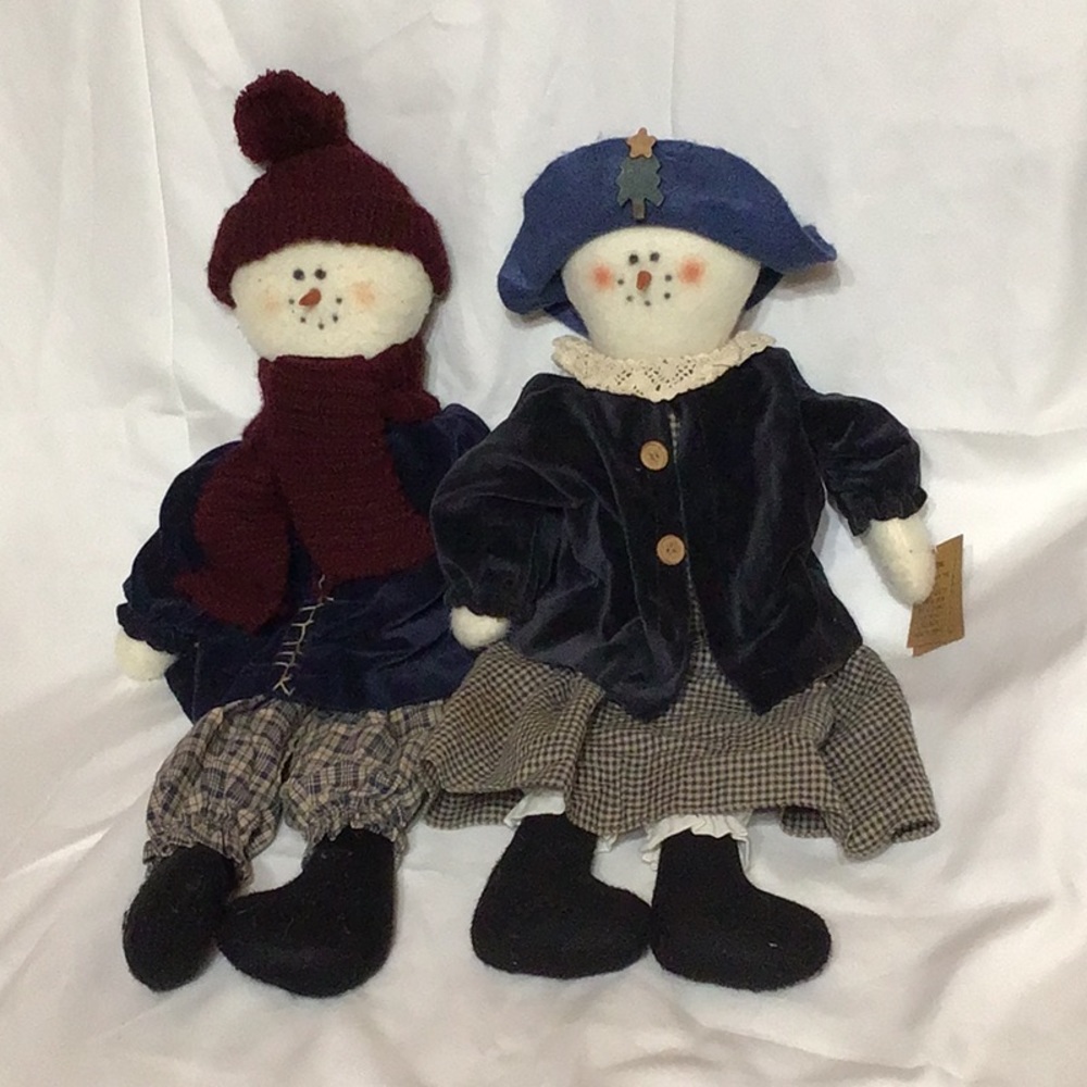 VINTAGE SNOWMAN AND SNOWWOMAN DECORATION